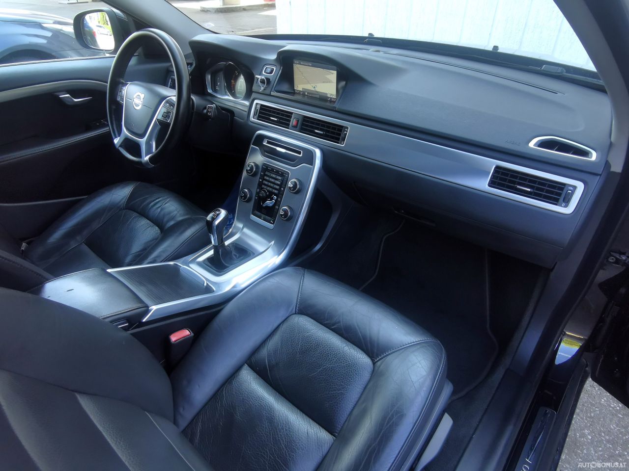 Volvo V70 | 14