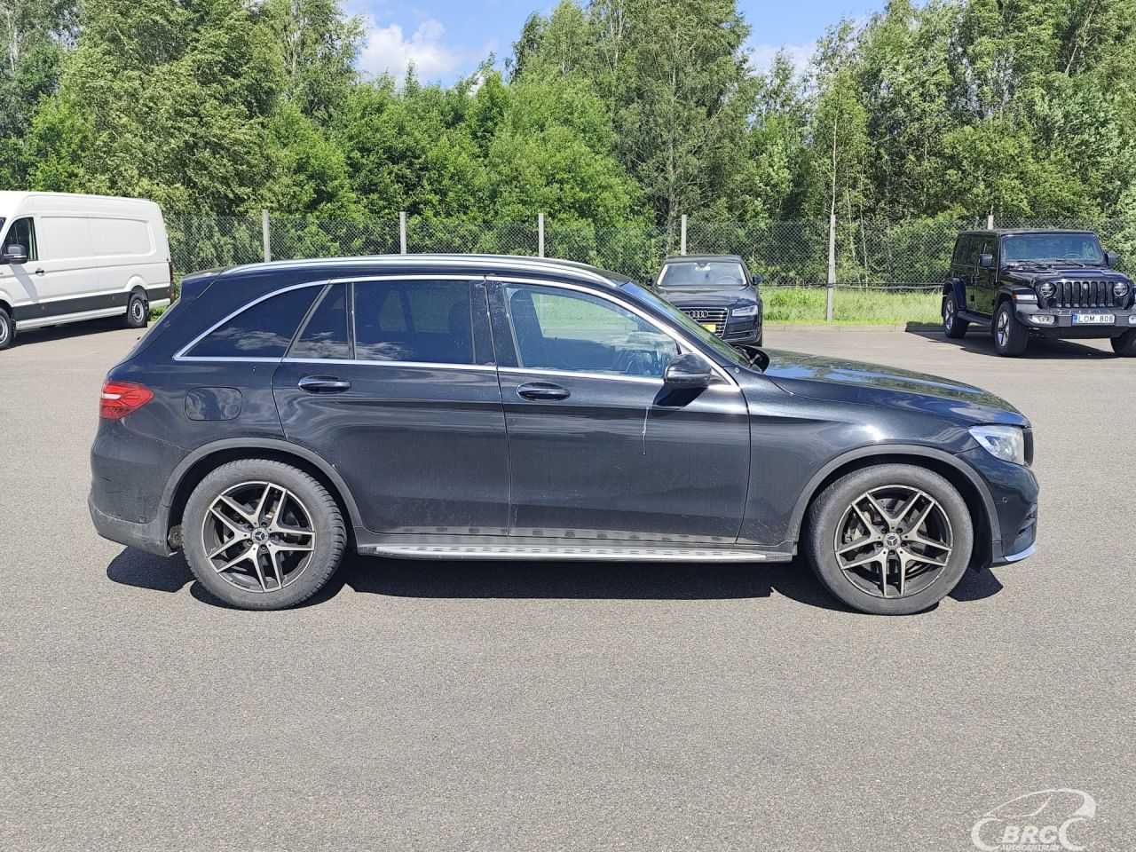 Mercedes-Benz GLC350 | 3