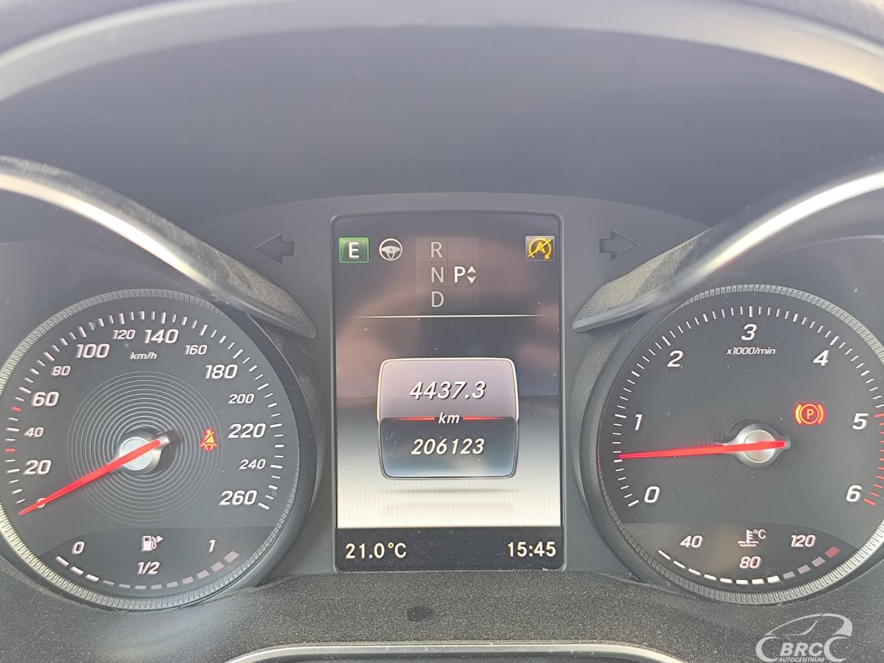 Mercedes-Benz GLC350 | 14