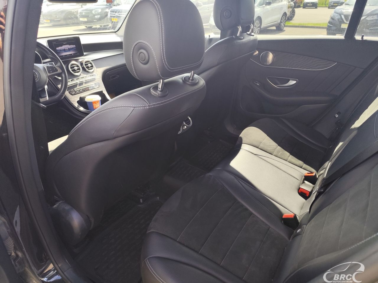 Mercedes-Benz GLC350 | 9