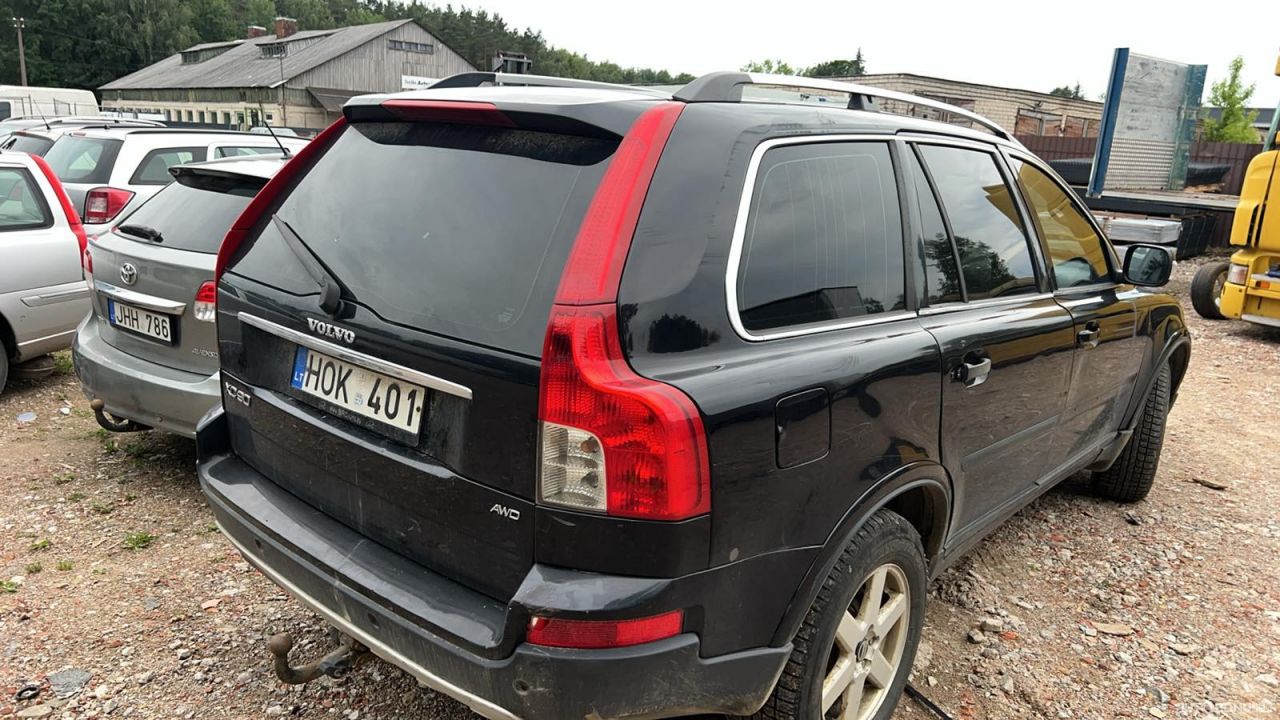 Volvo XC90 | 2