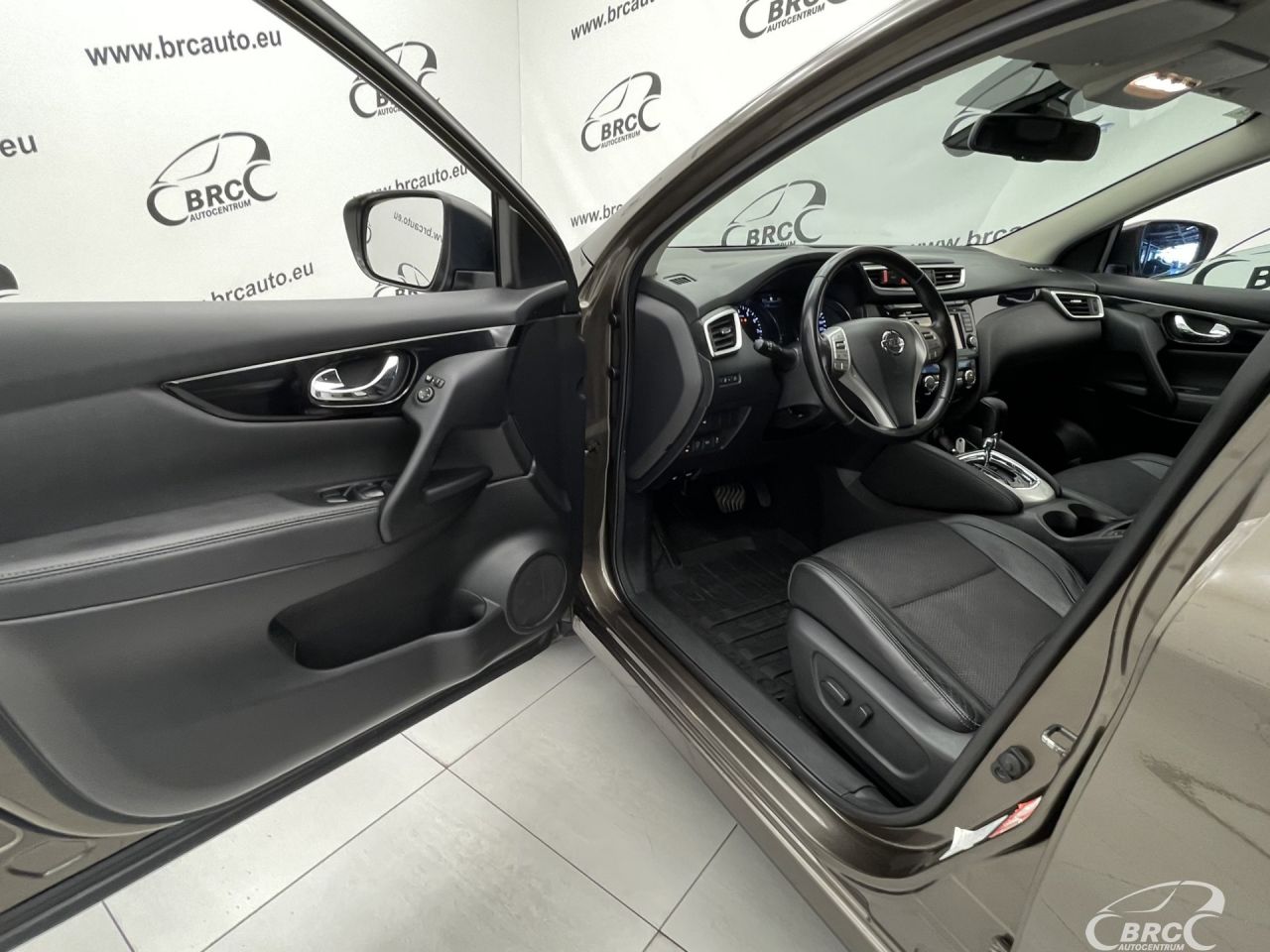 Nissan Qashqai | 16