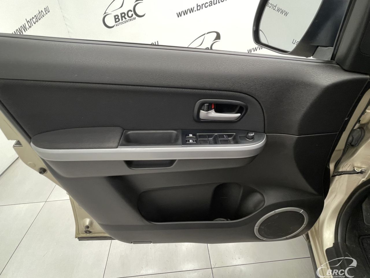 Suzuki Grand Vitara | 18