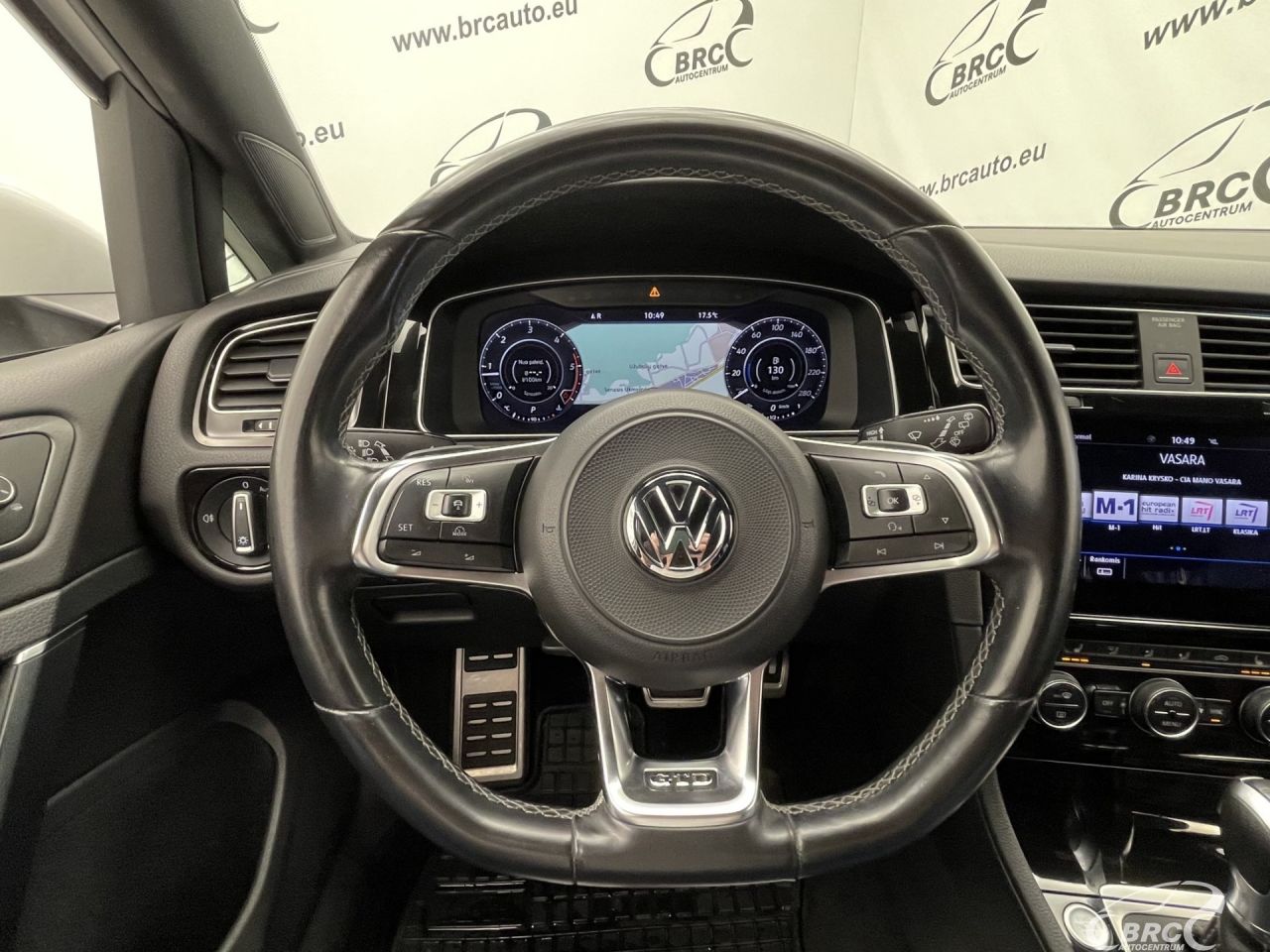 Volkswagen Golf | 21