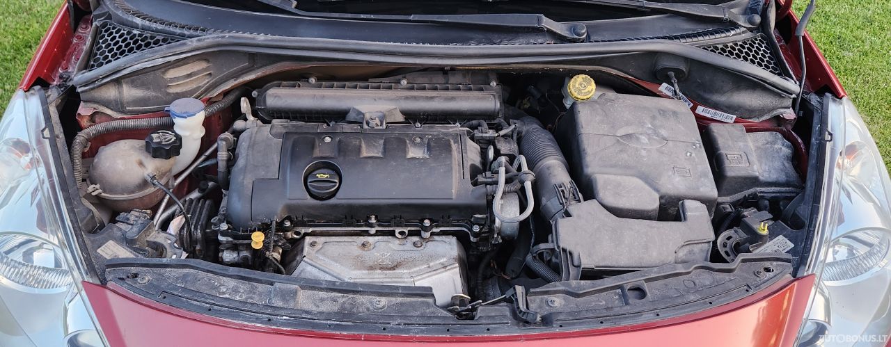 Peugeot 207 | 15