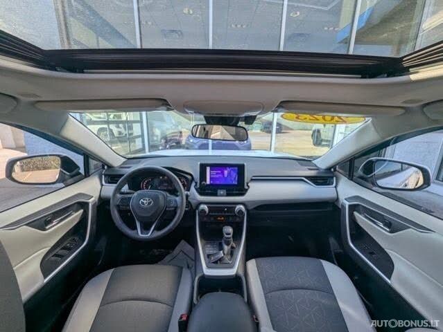 Toyota RAV4 | 2