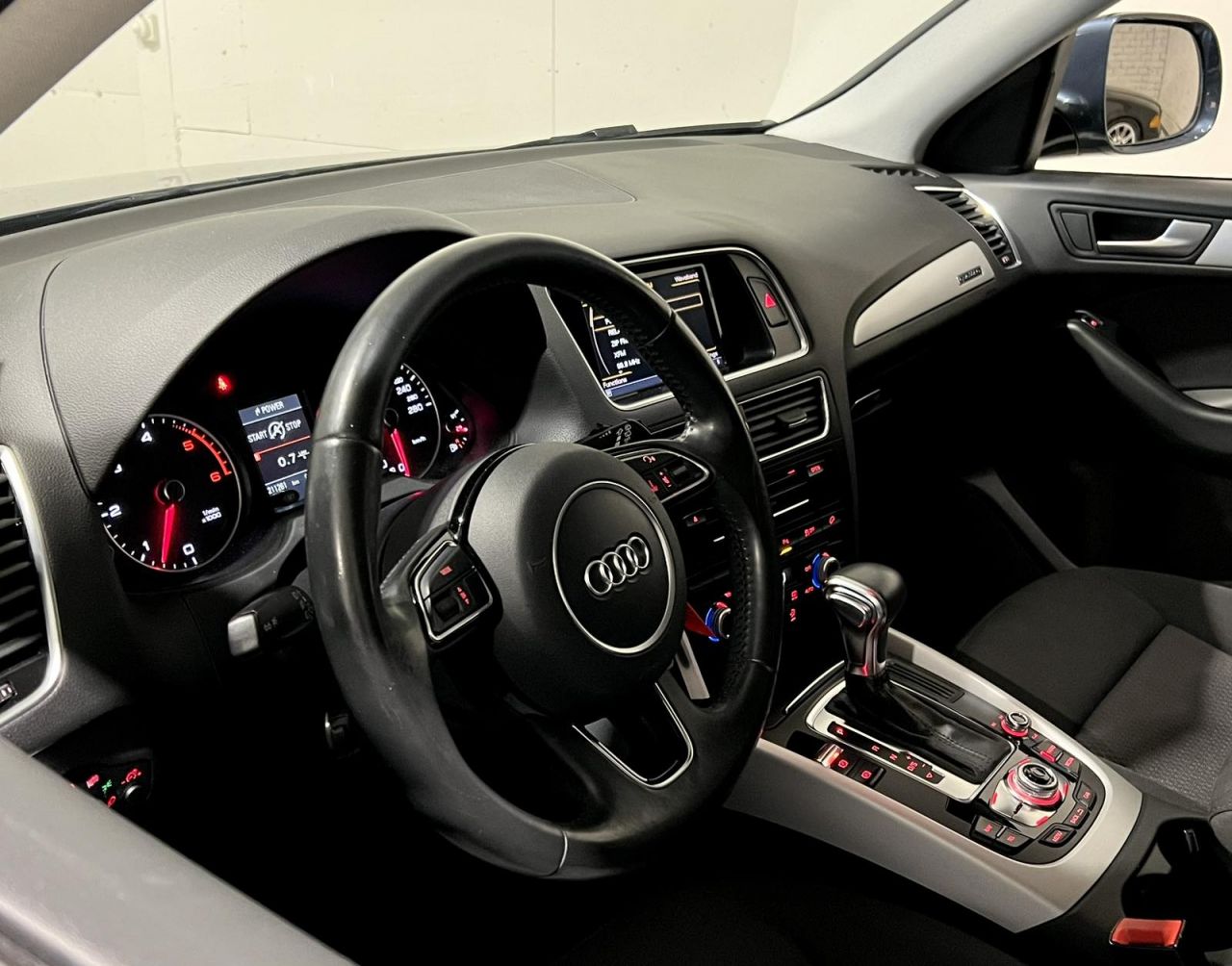 Audi Q5 | 6