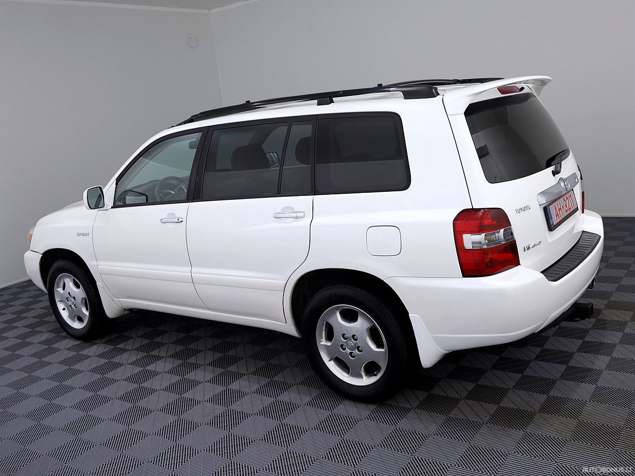 Toyota Highlander | 3