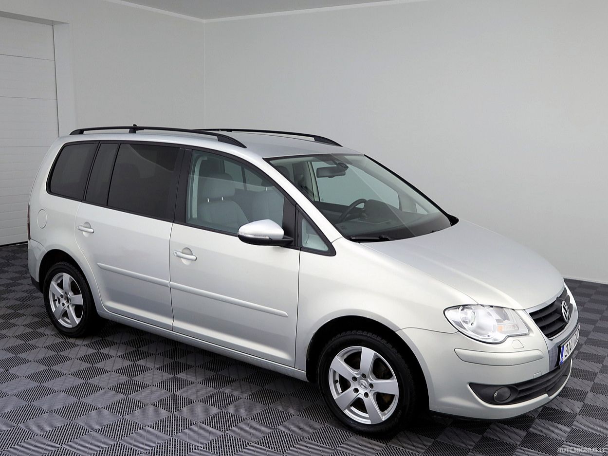 Volkswagen Touran, 2.0 l., vienatūris