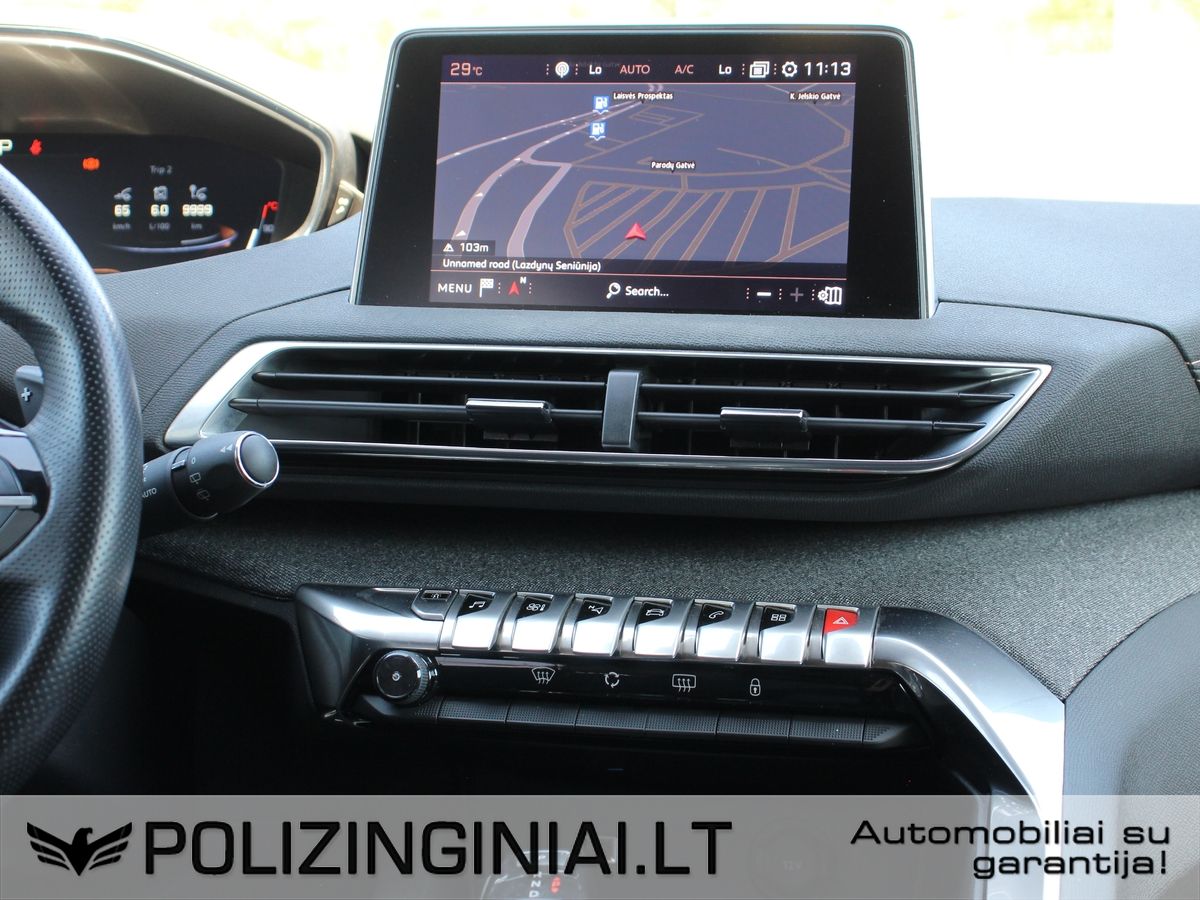Peugeot 5008 | 13
