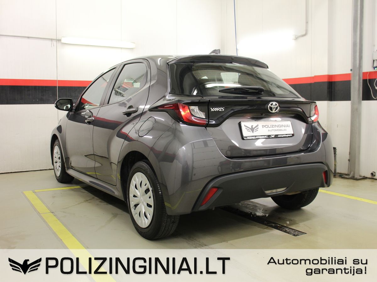 Toyota Yaris | 4