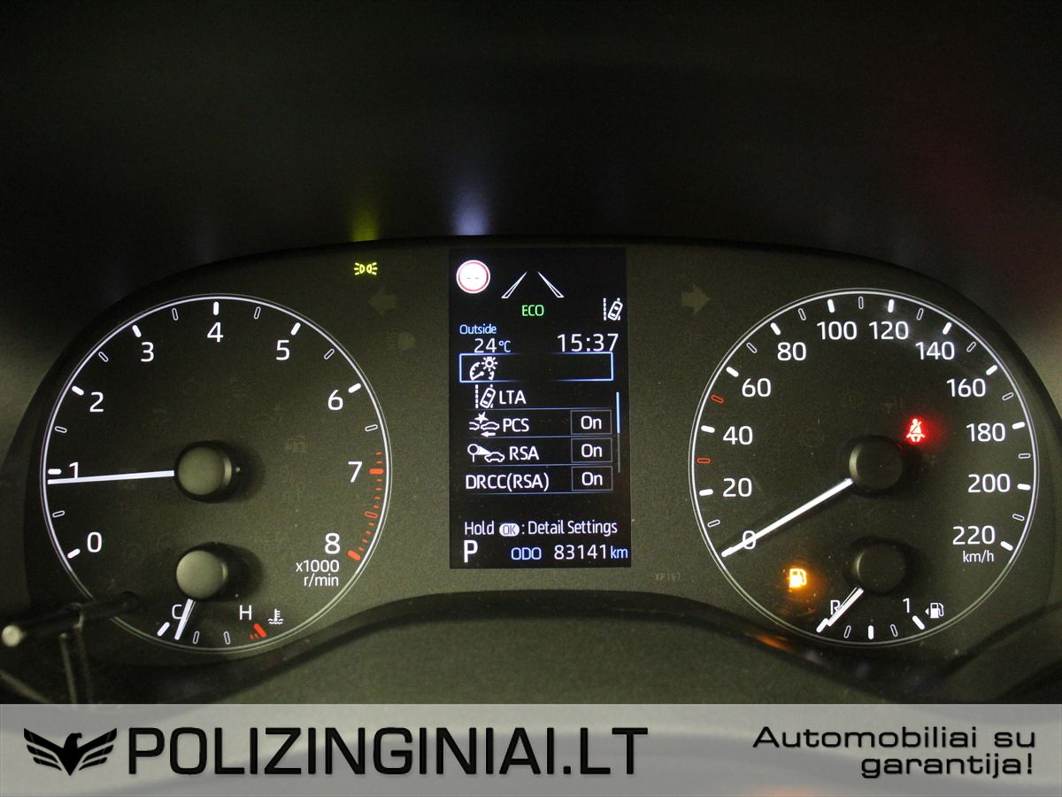 Toyota Yaris | 8