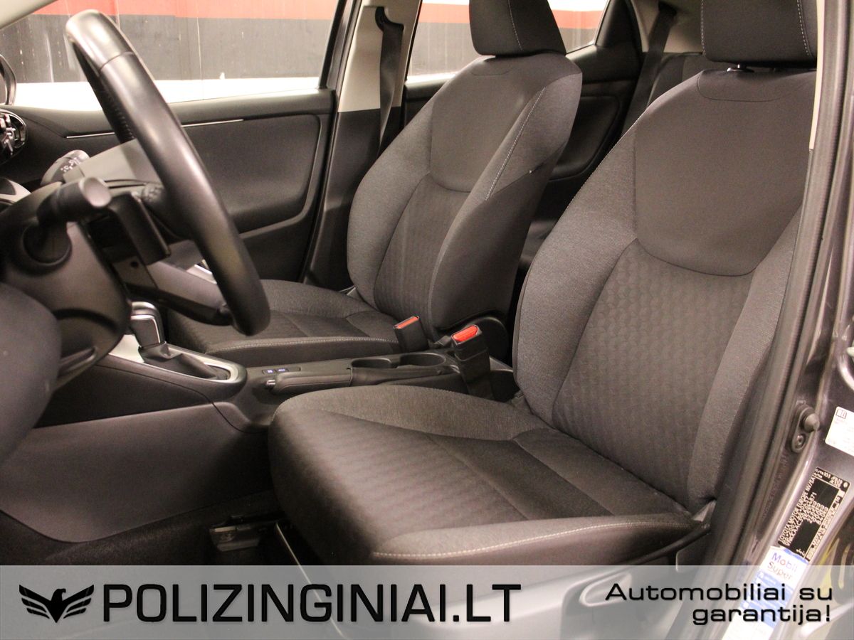 Toyota Yaris | 17