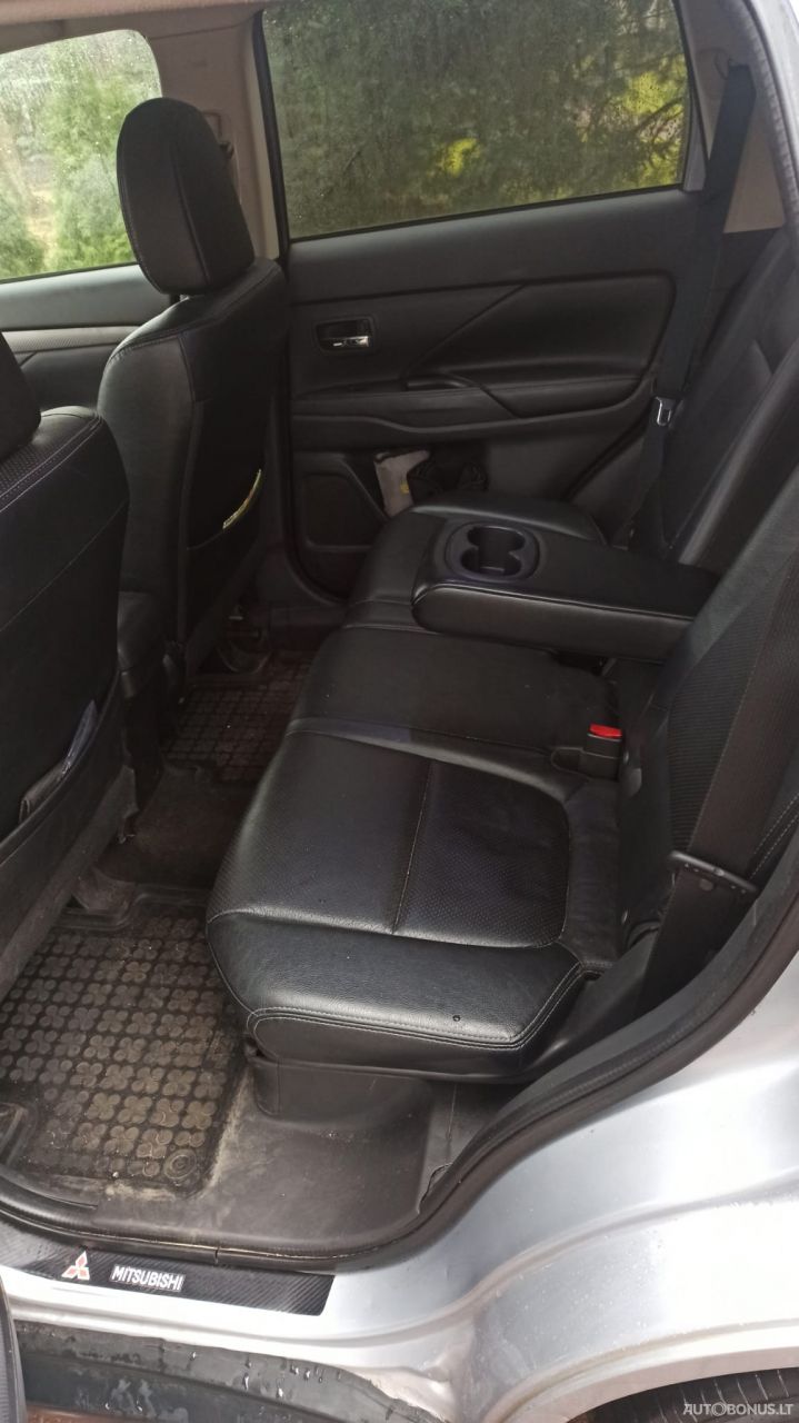 Mitsubishi Outlander | 6