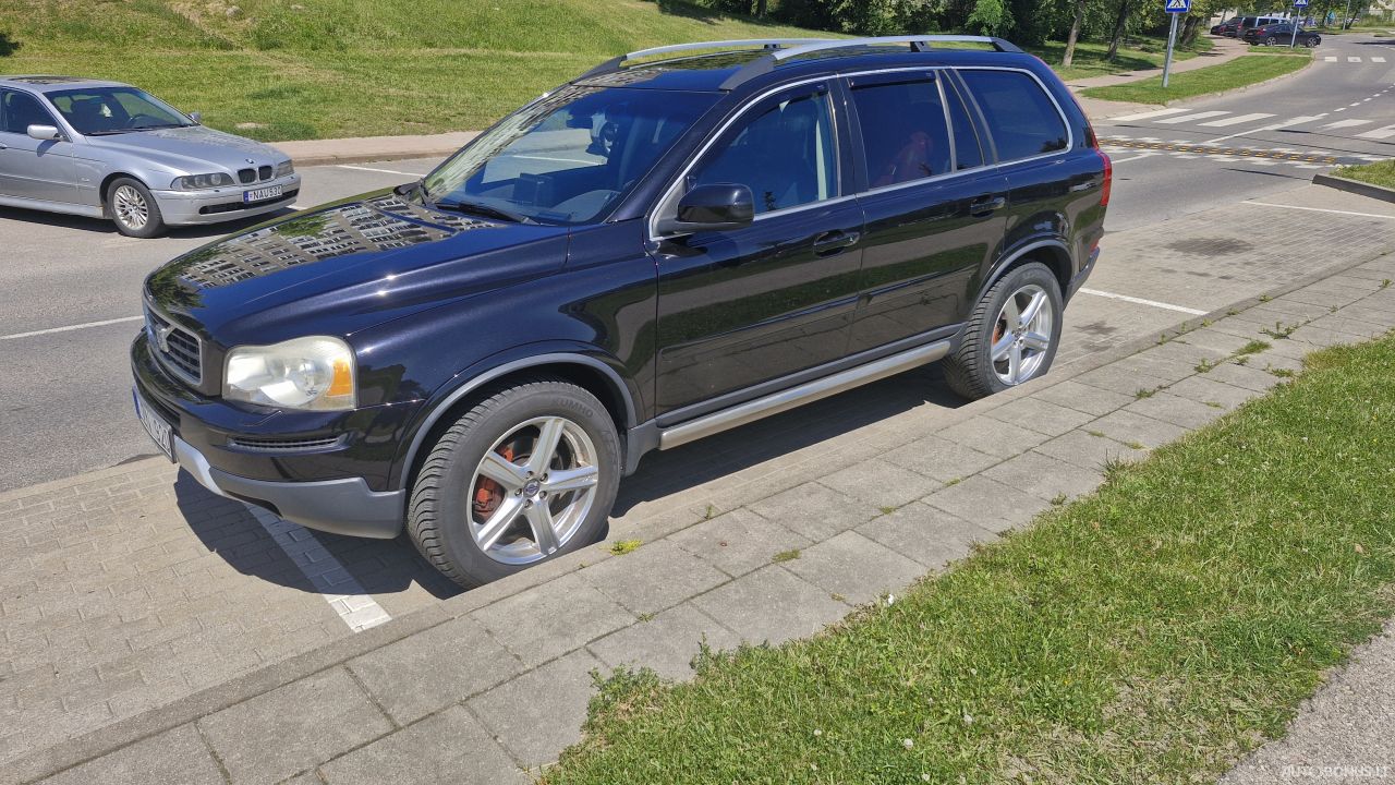 Volvo XC90 | 5