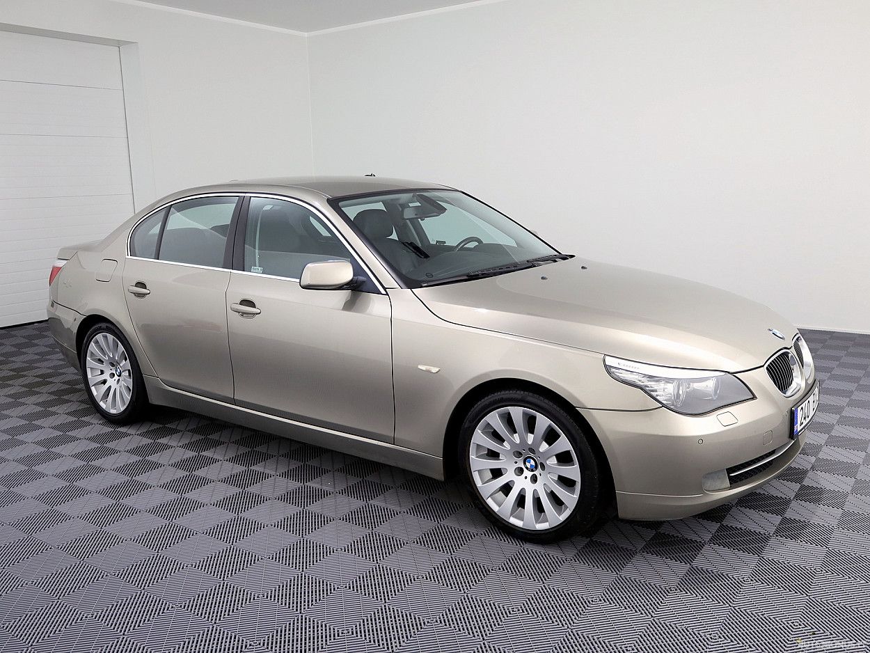 BMW 523, 2.5 l., sedanas