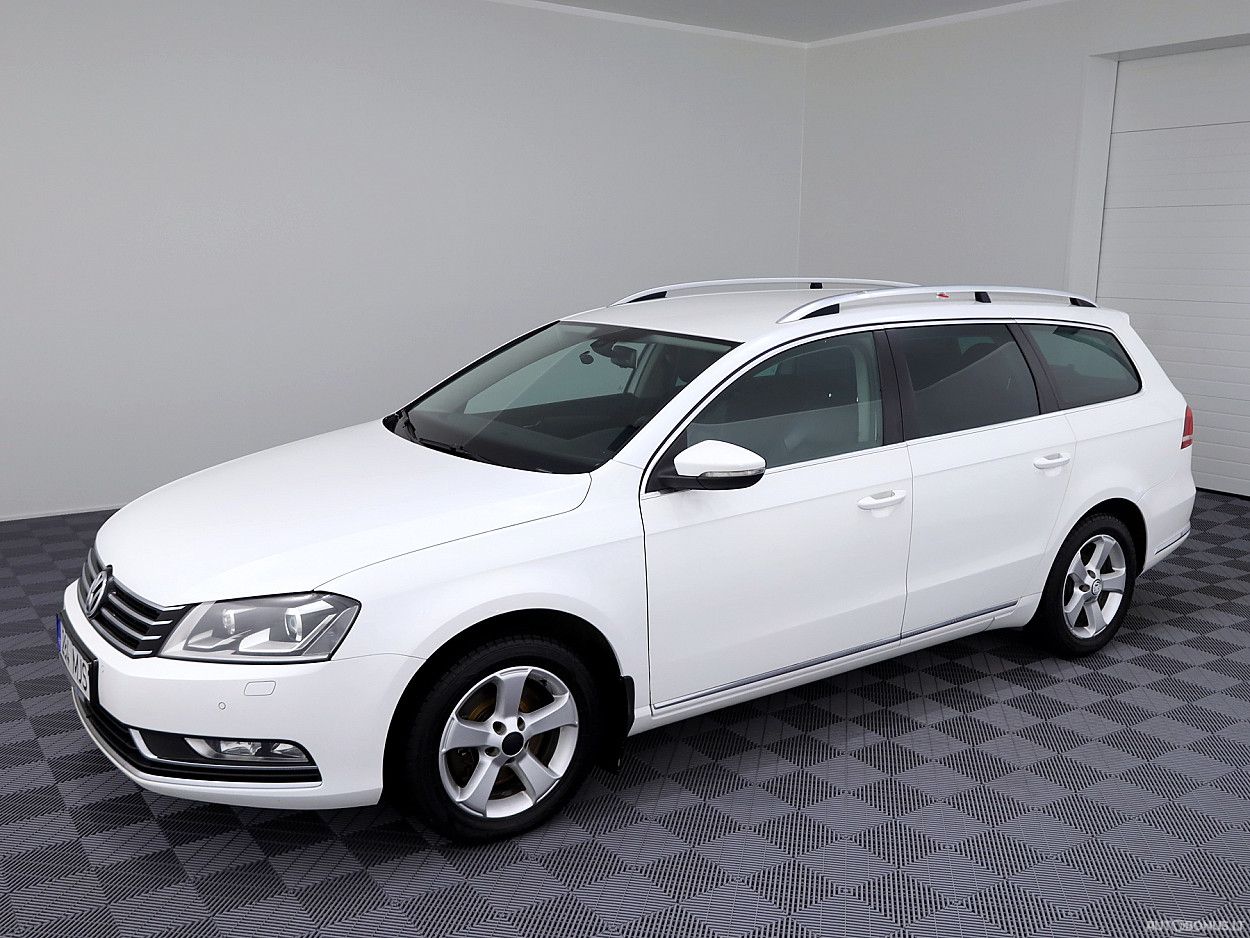 Volkswagen Passat | 1
