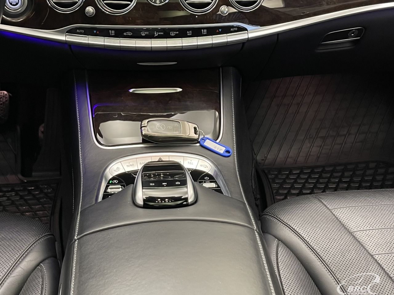 Mercedes-Benz S560 | 18