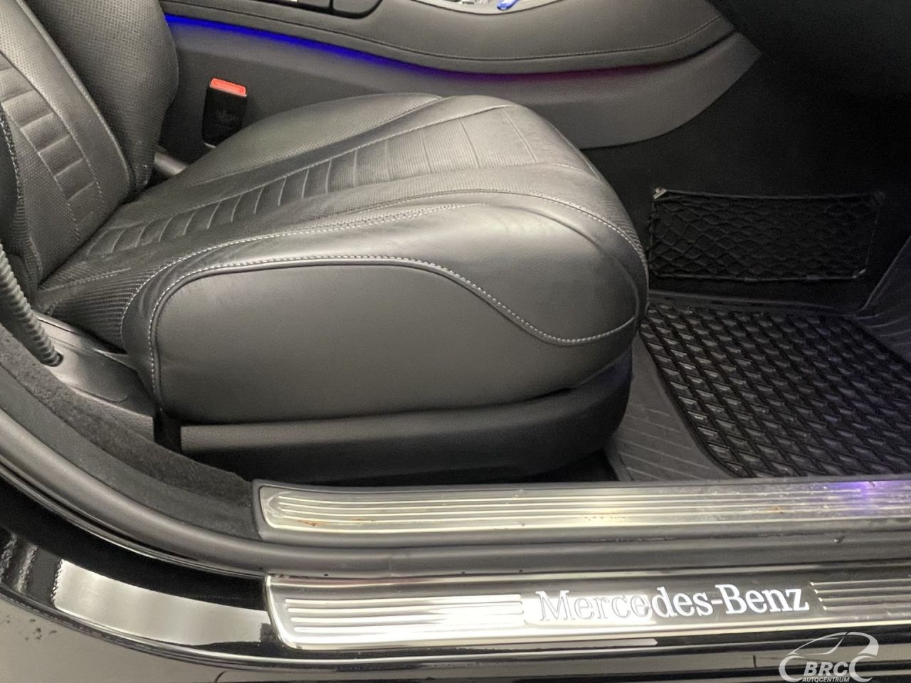Mercedes-Benz S560 | 5