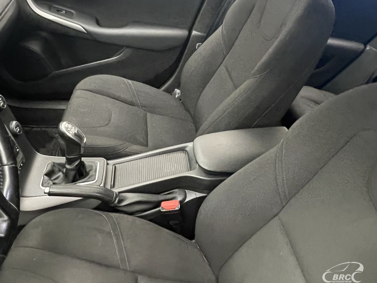 Volvo V40 | 22
