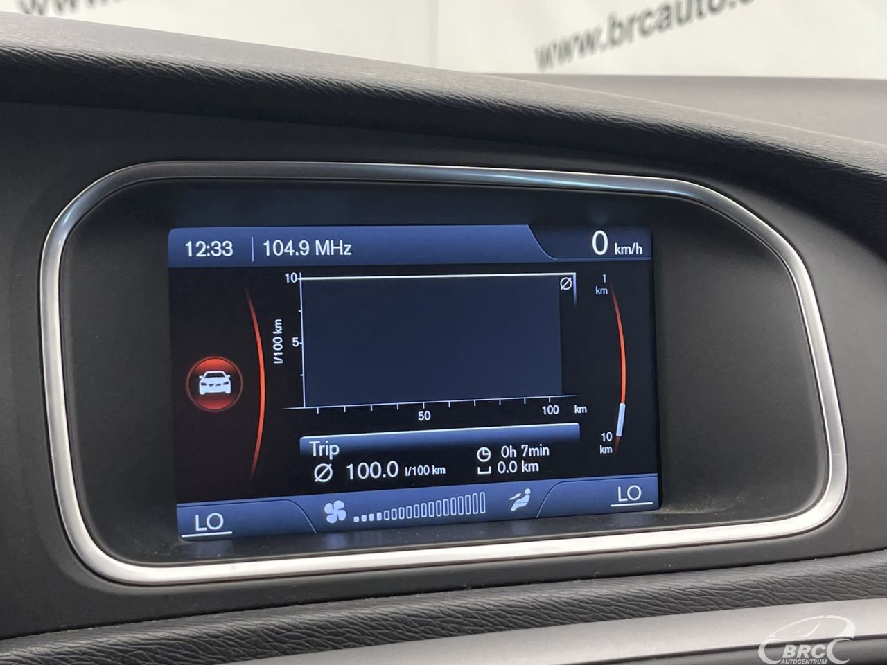 Volvo V40 | 36