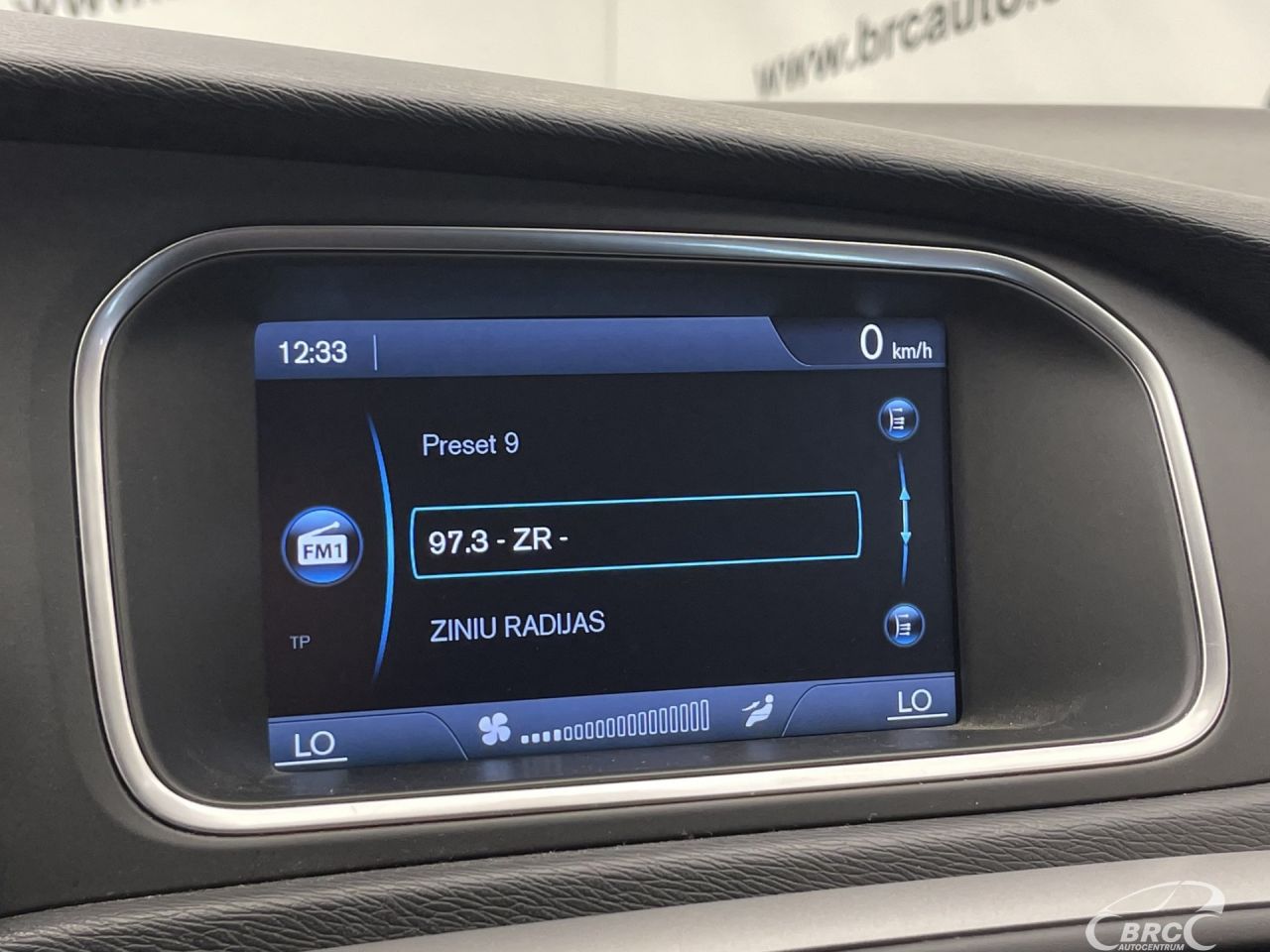 Volvo V40 | 31