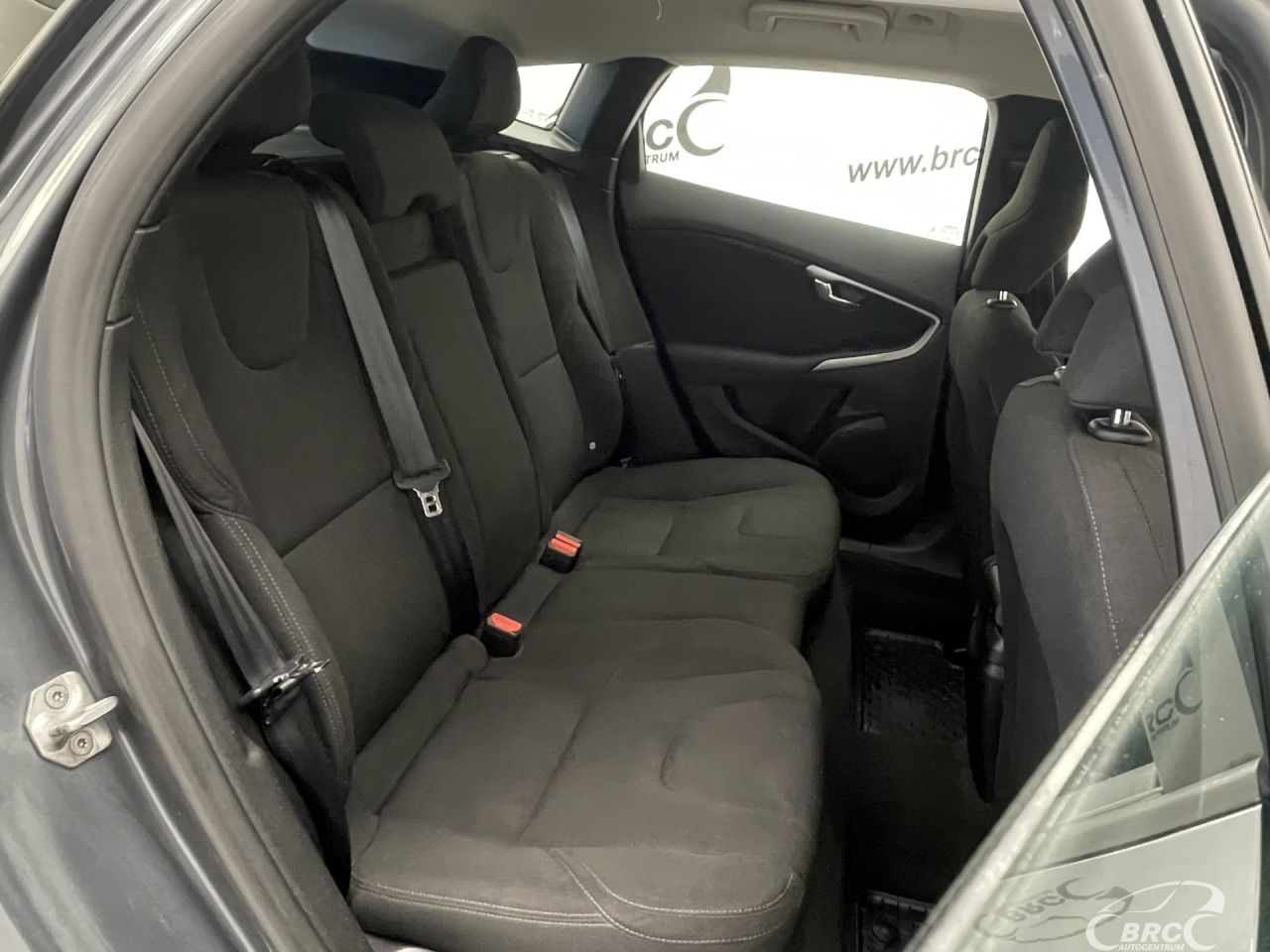 Volvo V40 | 10