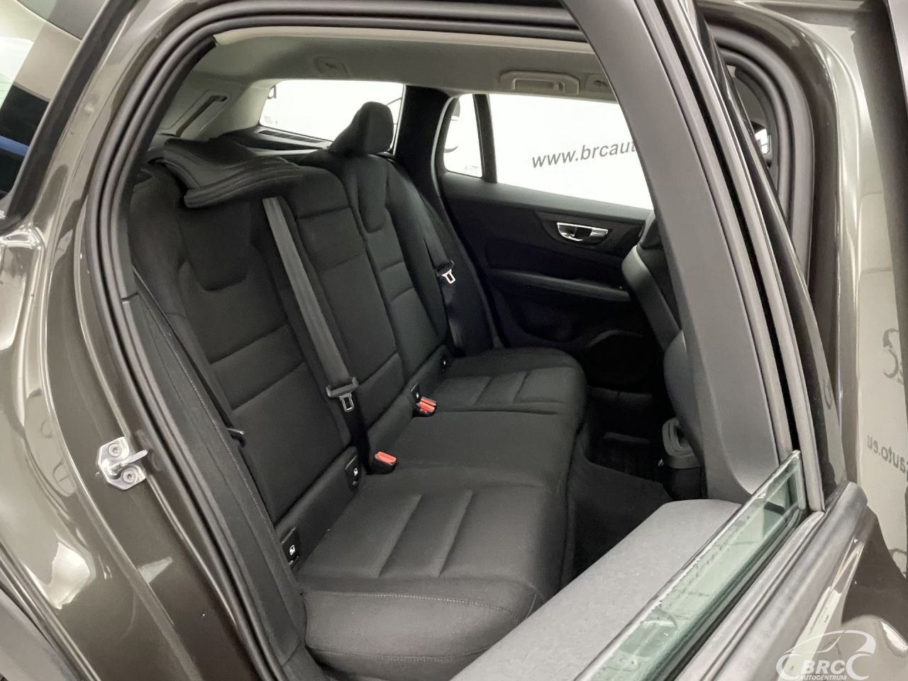 Volvo V60 | 10