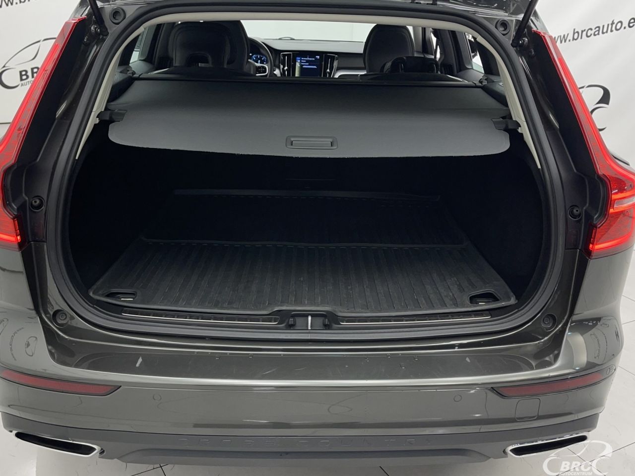 Volvo V60 | 35