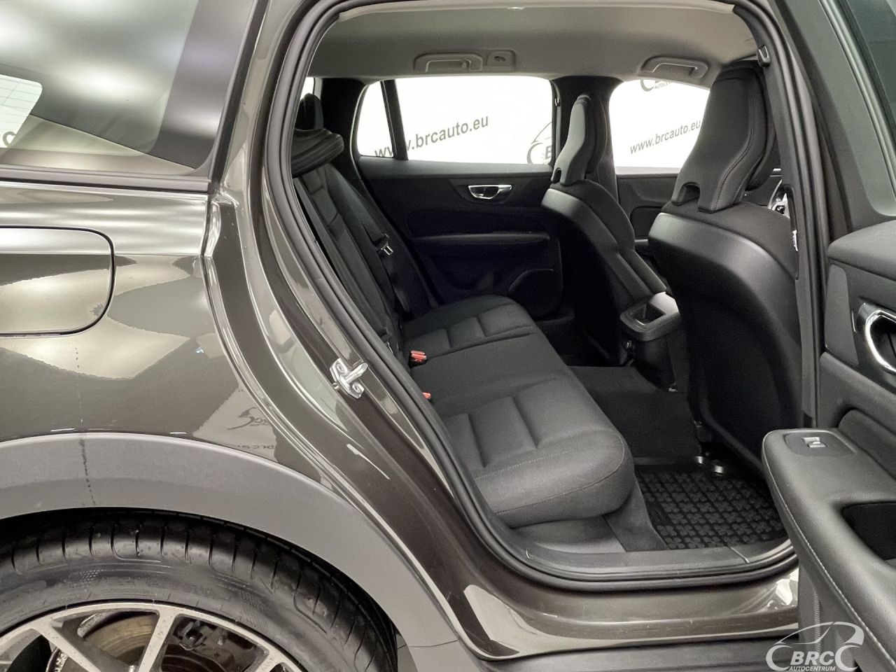 Volvo V60 | 8