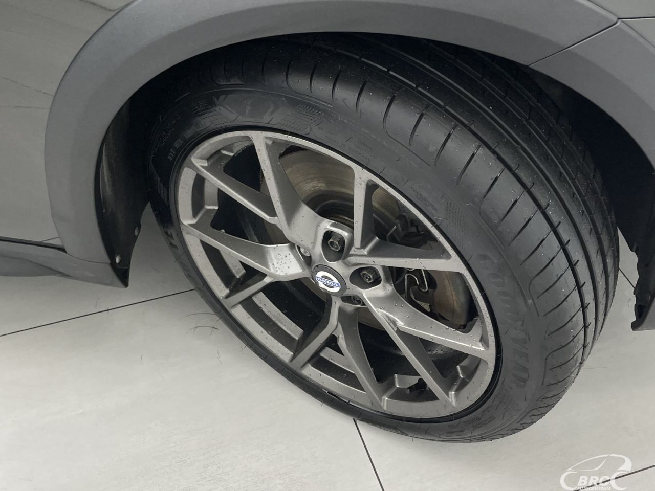 Volvo V60 | 33