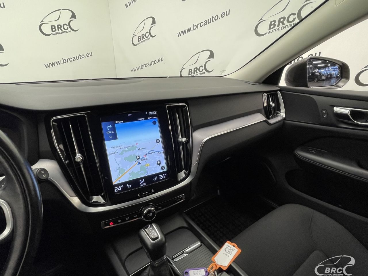 Volvo V60 | 24