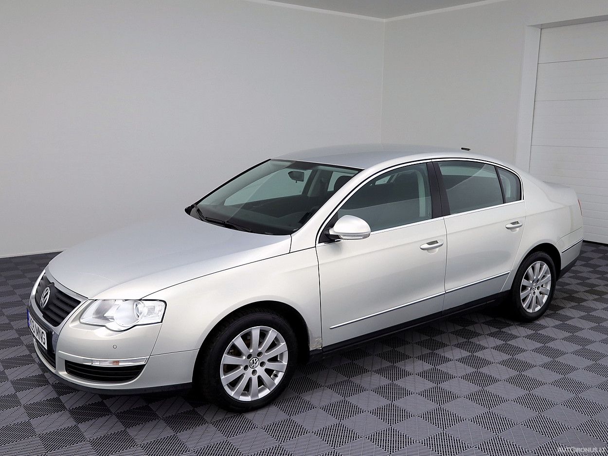Volkswagen Passat | 1