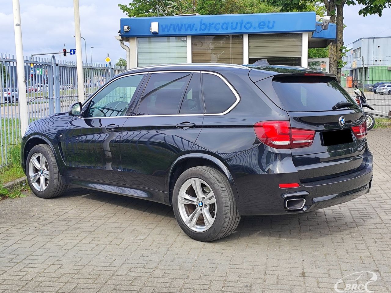 BMW X5 | 51