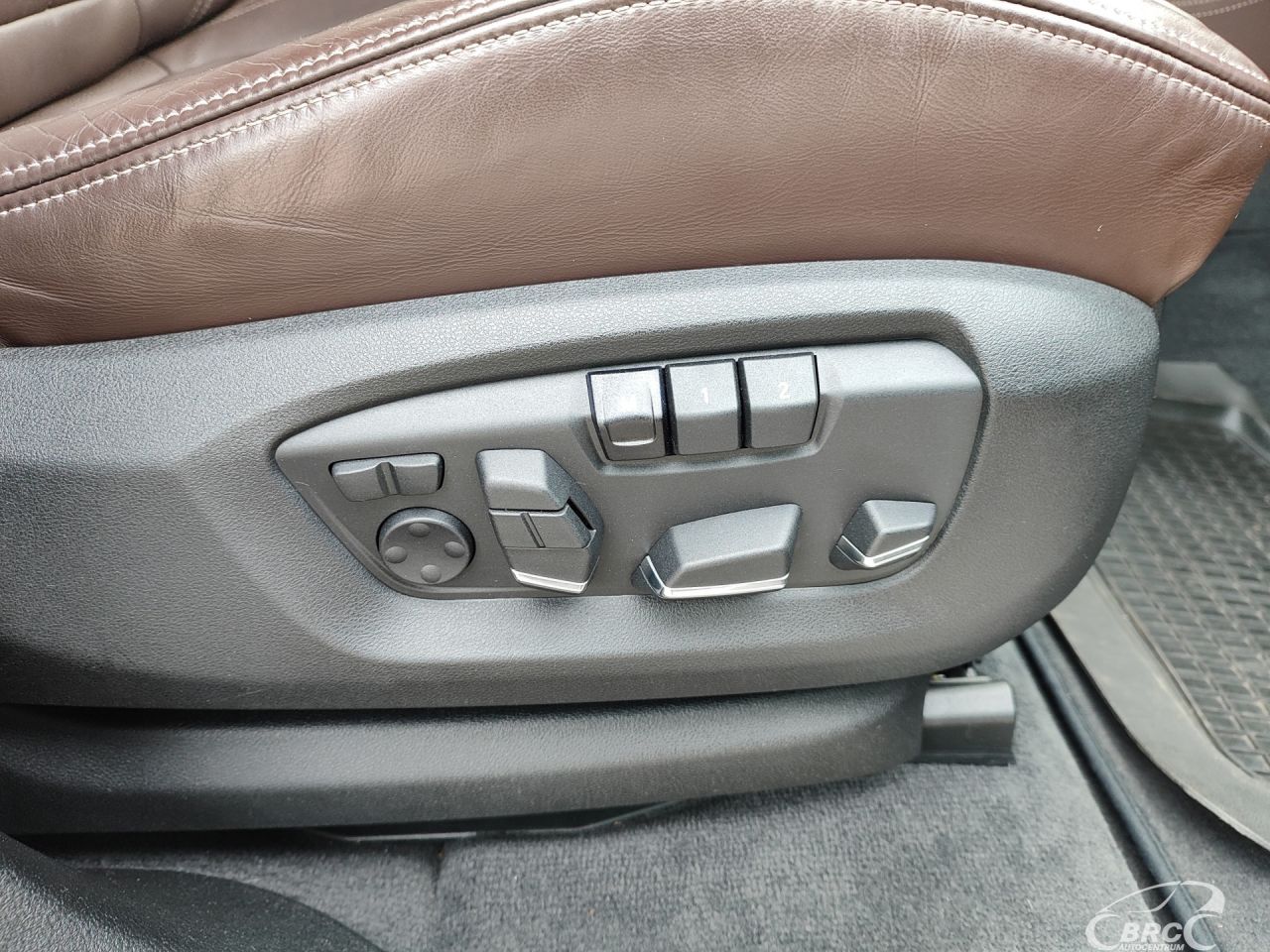 BMW X5 | 4