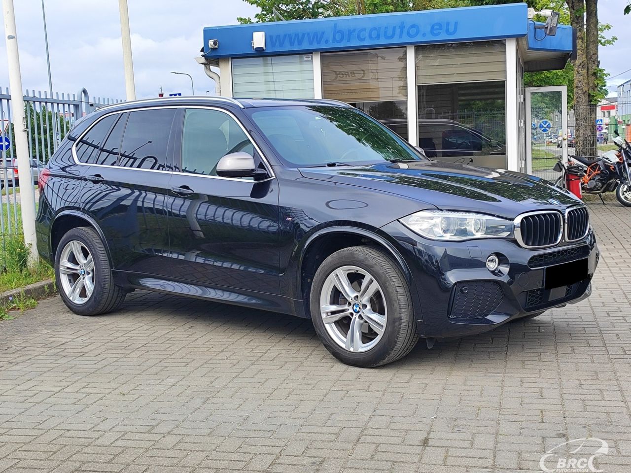 BMW X5 | 49