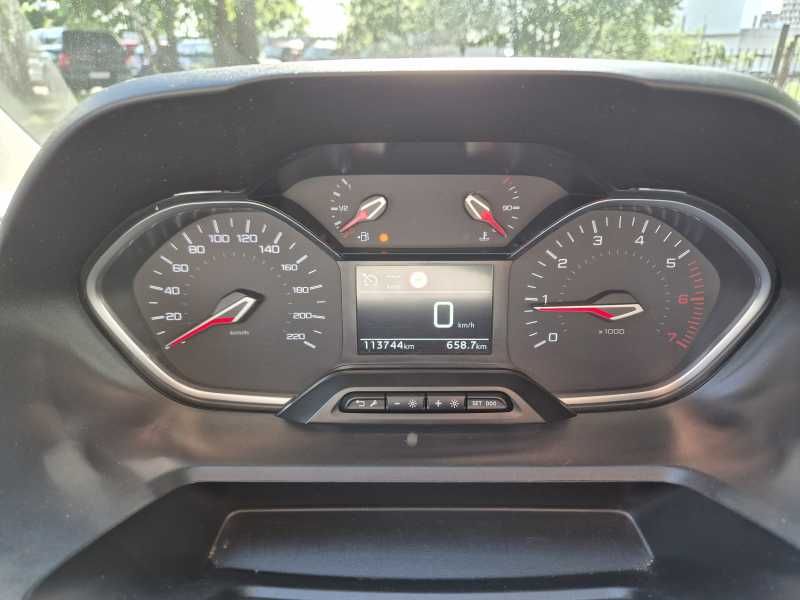 Peugeot Rifter | 14