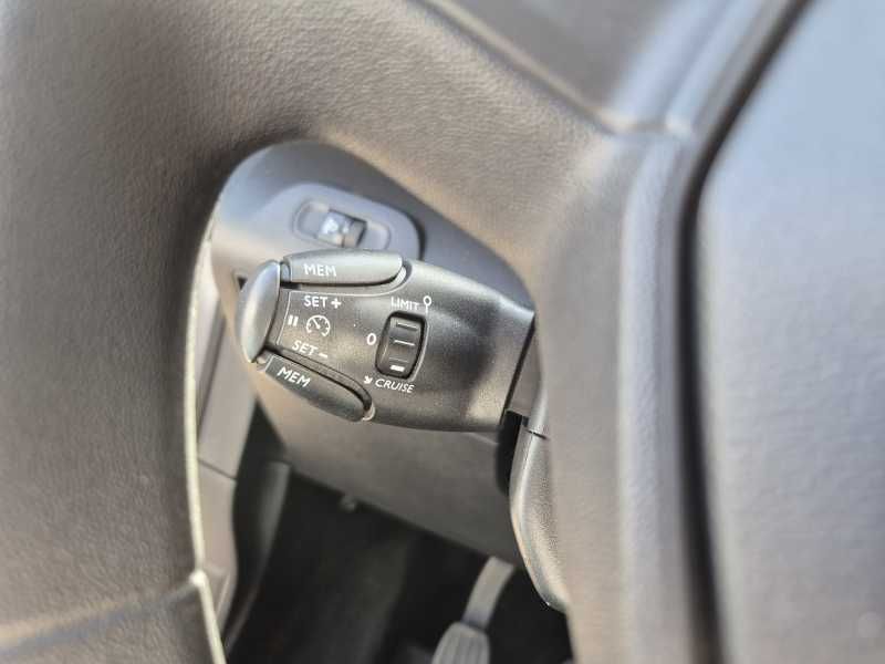 Peugeot Rifter | 9