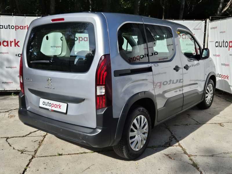 Peugeot Rifter | 3