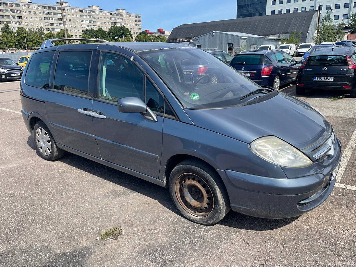 Citroen C8