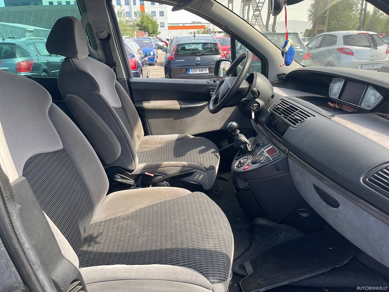 Citroen C8 | 5