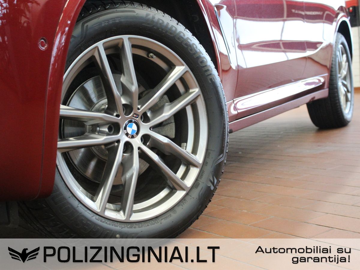 BMW X4 | 8