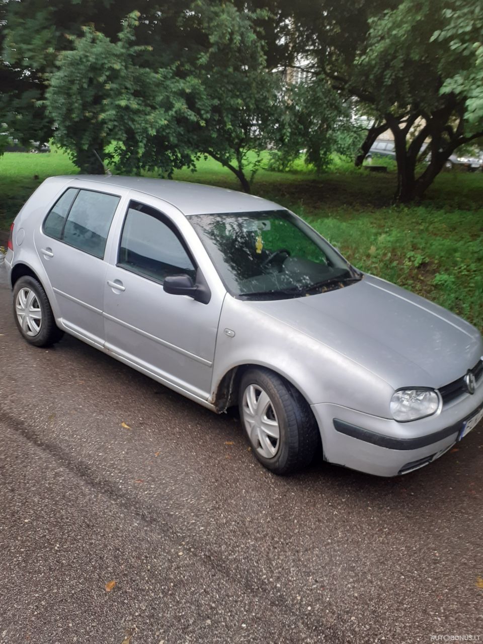 Volkswagen Golf | 2