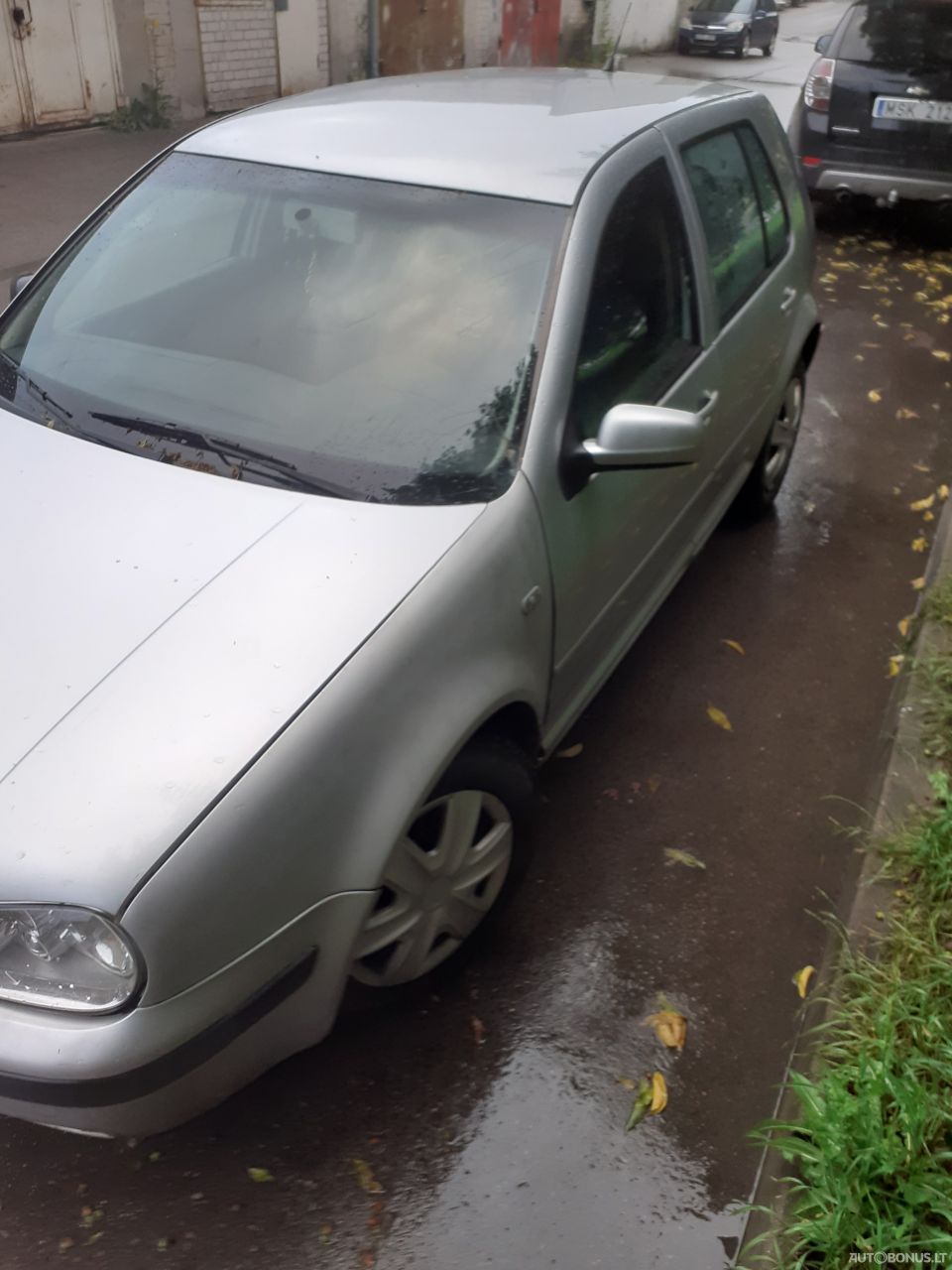 Volkswagen Golf | 3
