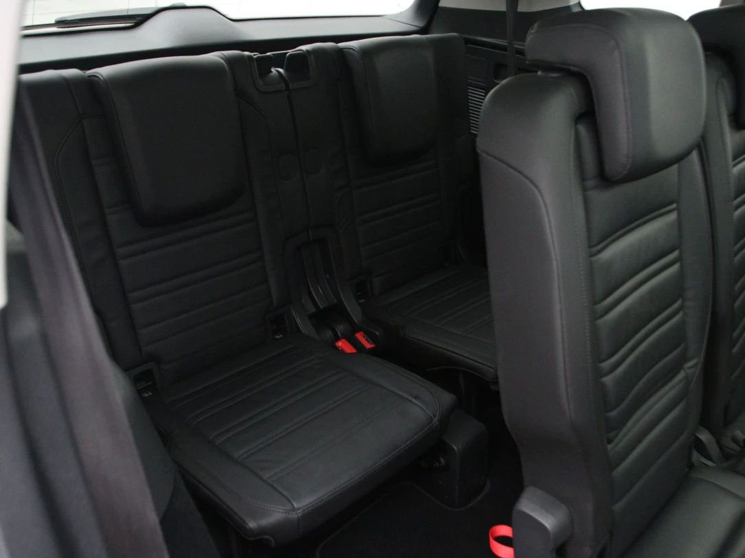 Volkswagen Touran | 15