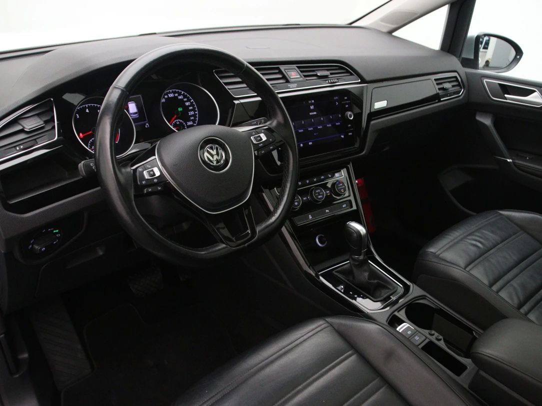 Volkswagen Touran | 16