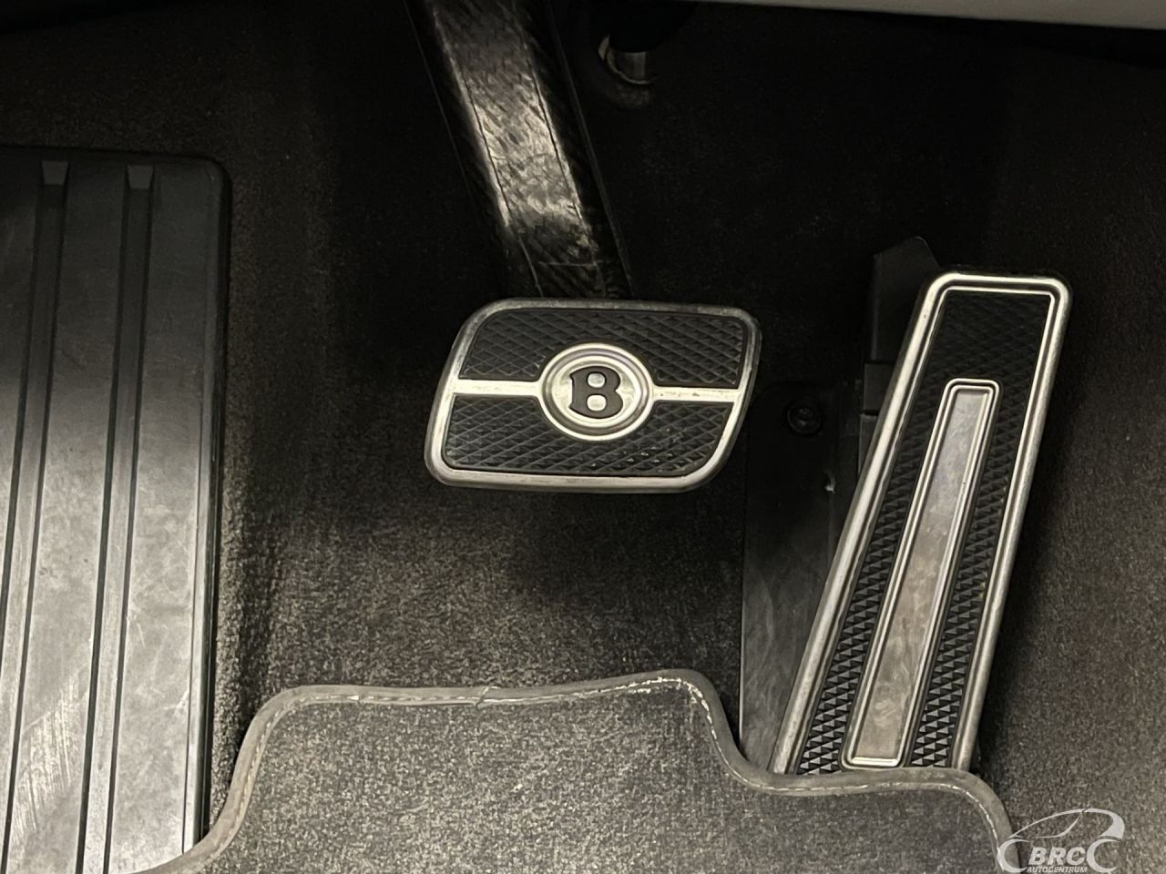 Bentley Flying Spur | 37