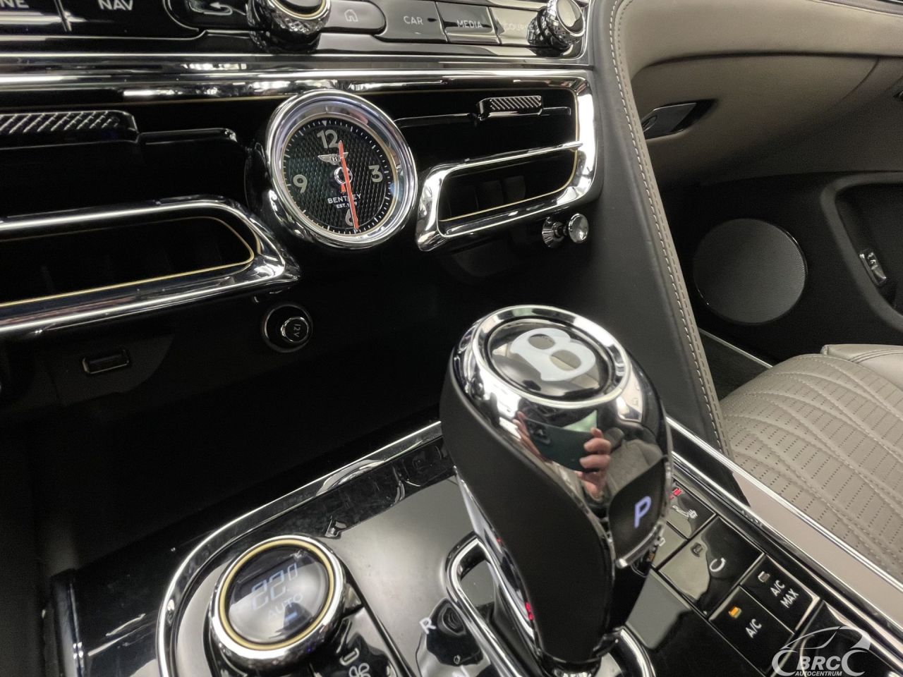 Bentley Flying Spur | 32