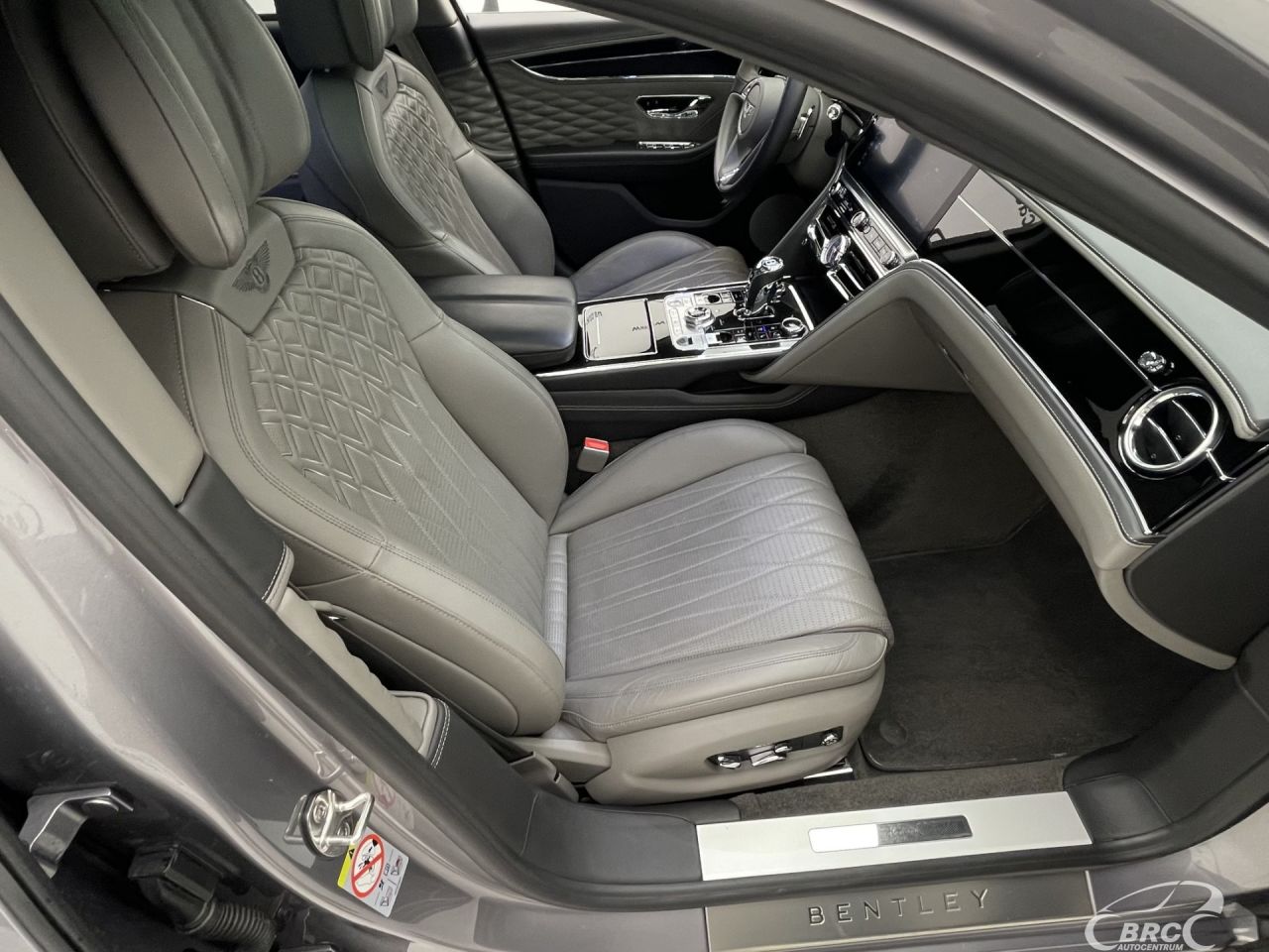 Bentley Flying Spur | 3