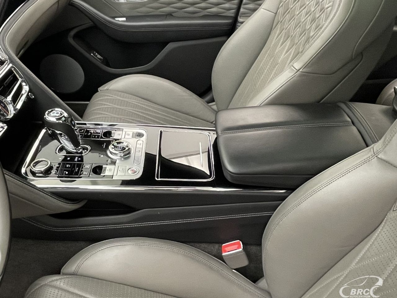 Bentley Flying Spur | 28
